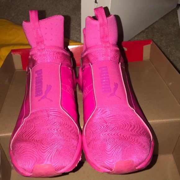 puma fierce pink glo